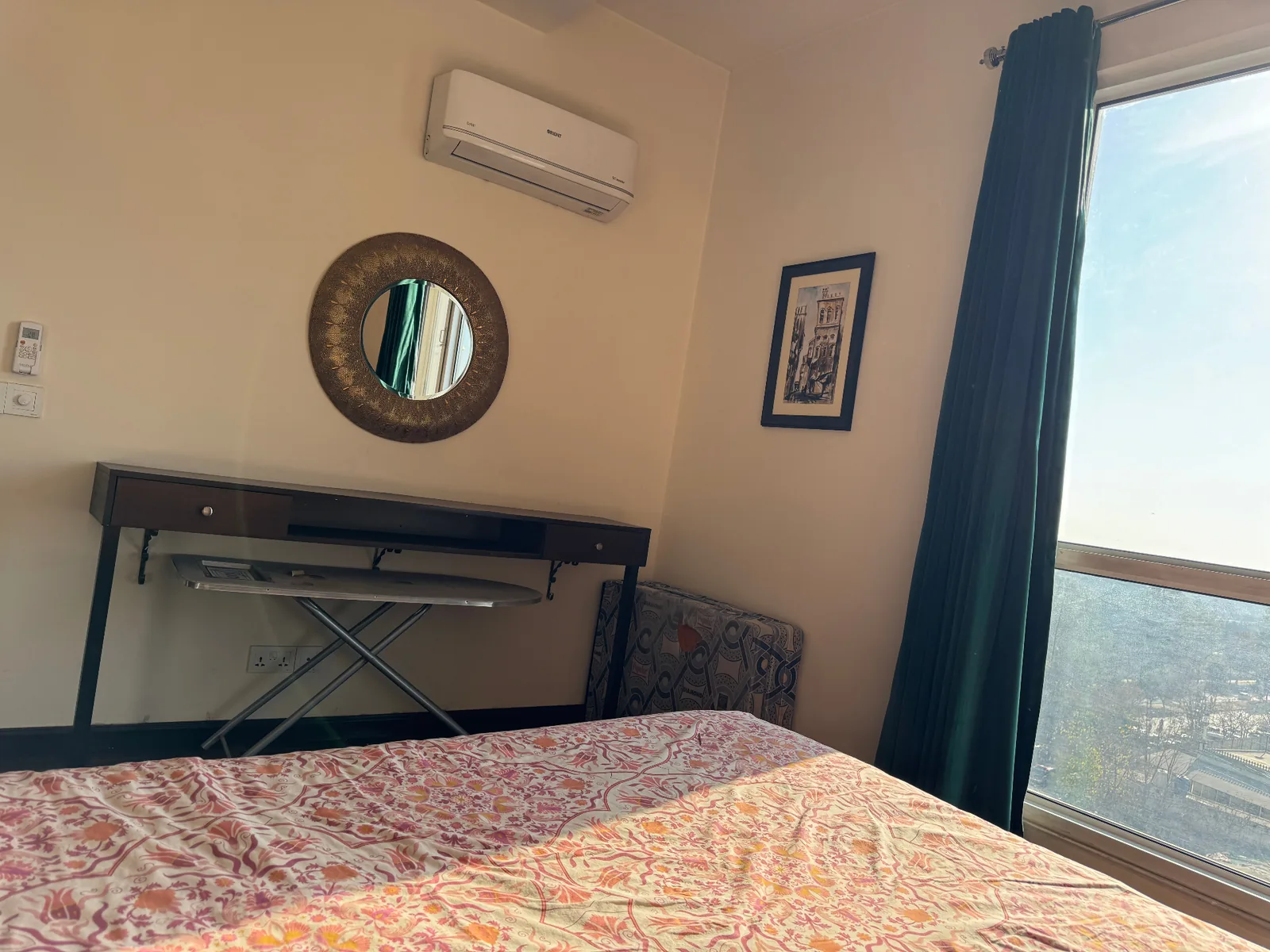 Unit 505 photo 4