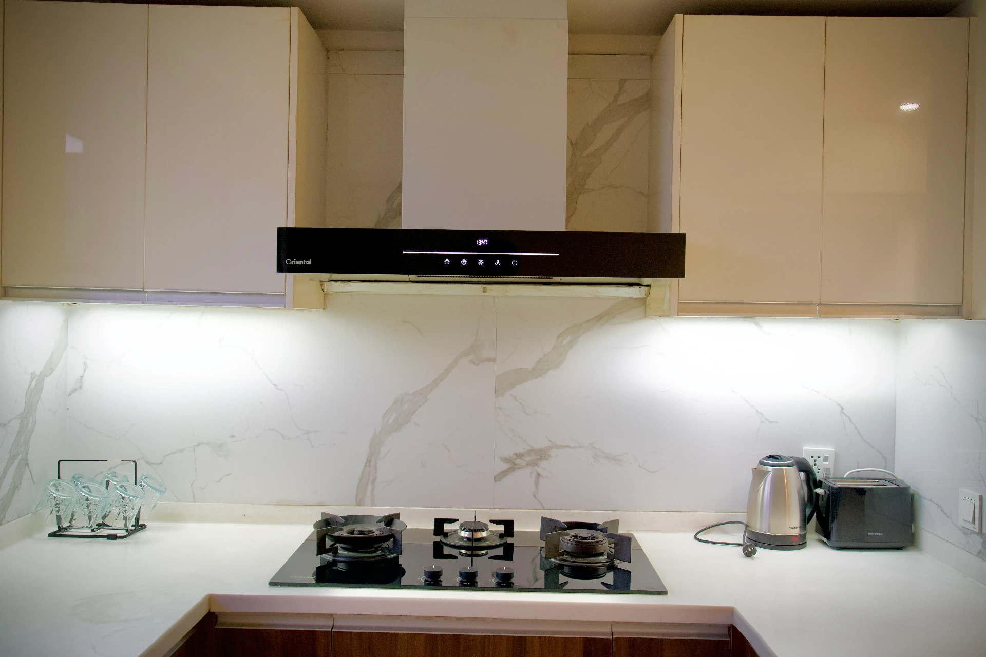 Unit 910 photo 5